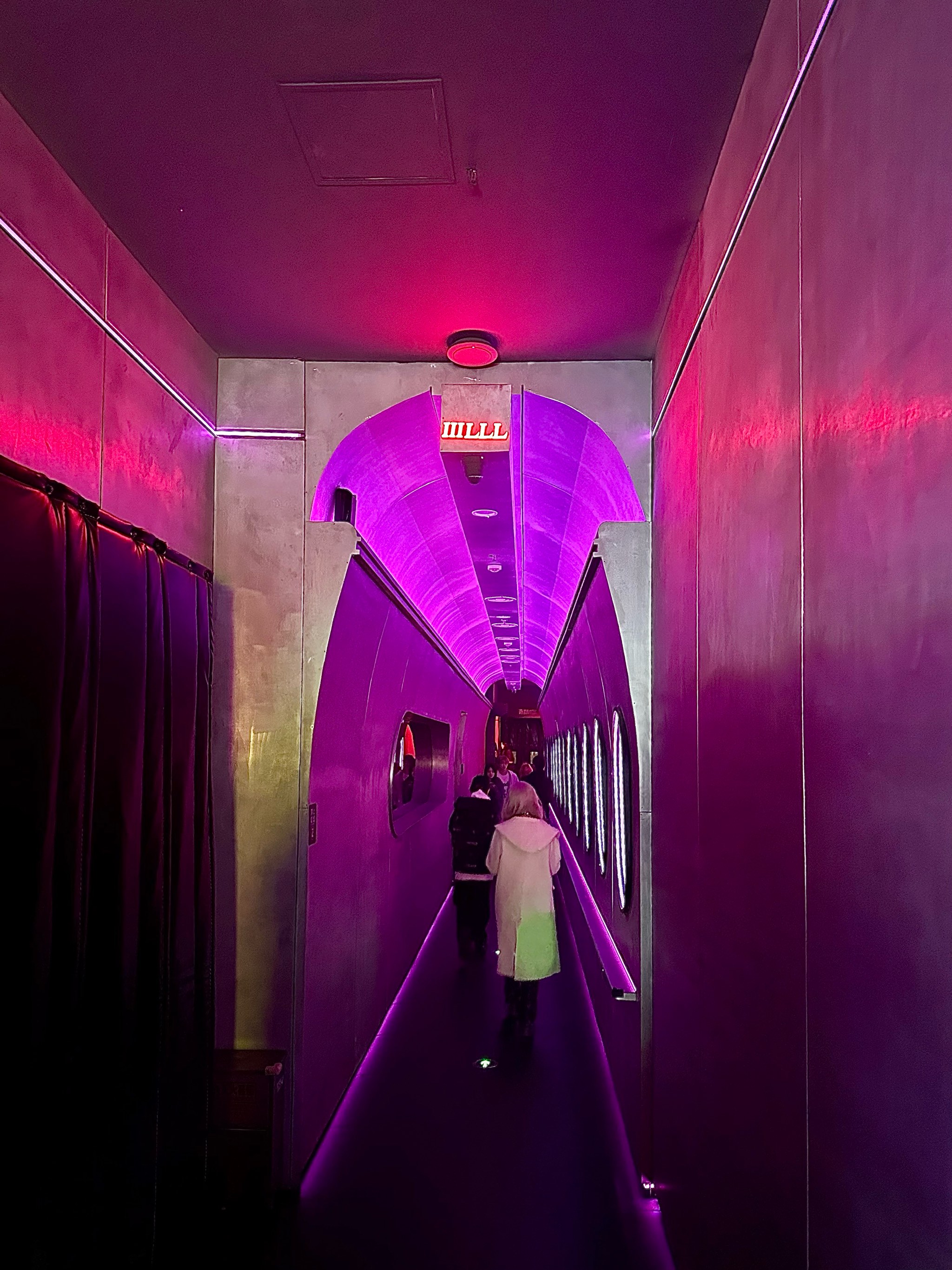 乐山商务ktv引领商务ktv新玩法-夹江县ktv预订